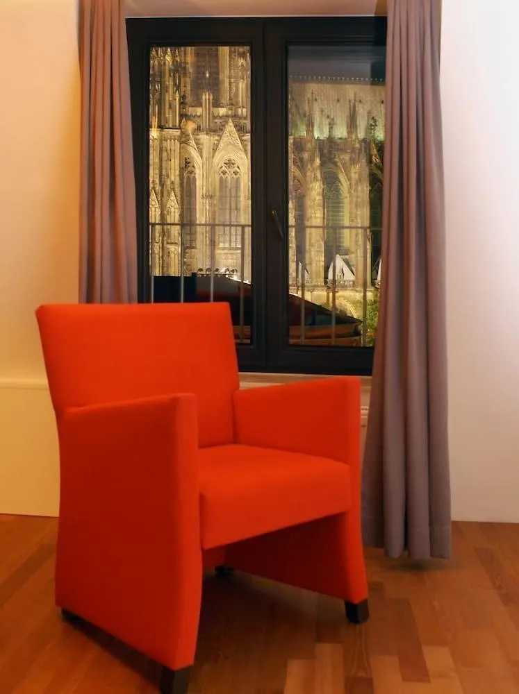 Eden Hotel Frueh Am Dom Cologne
