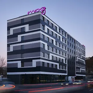 Отель Moxy Ostbahnhof