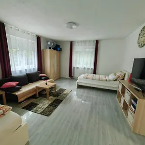 apartmens-gleim.nuremberg-hotels.org/